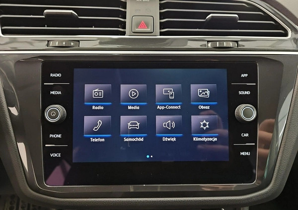 Volkswagen Tiguan cena 108500 przebieg: 105251, rok produkcji 2019 z Nekla małe 407